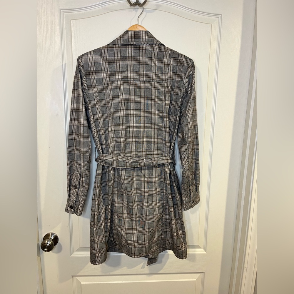 PILCRO Plaid Belted Women’s Trench Jacket - Gray/Taupe - Picture 8 of 8